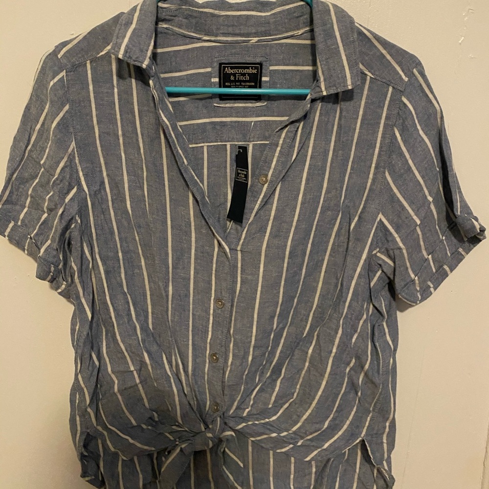 Abercrombie & Fitch Button Shirt
